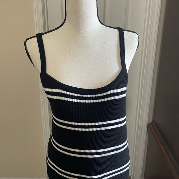 Eloquii Maxi Dress - Picture 4 of 10